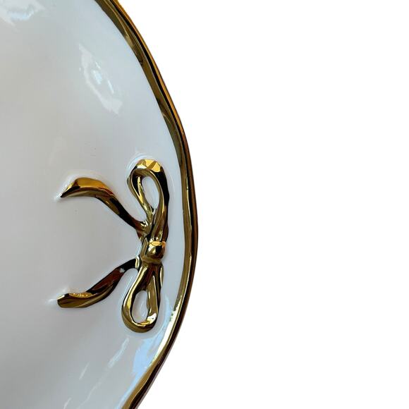 Hand Painted Coquette Gold Bow Salad Plates 9in White Ceramic Set of 4 Holiday - Picture 6 of 10